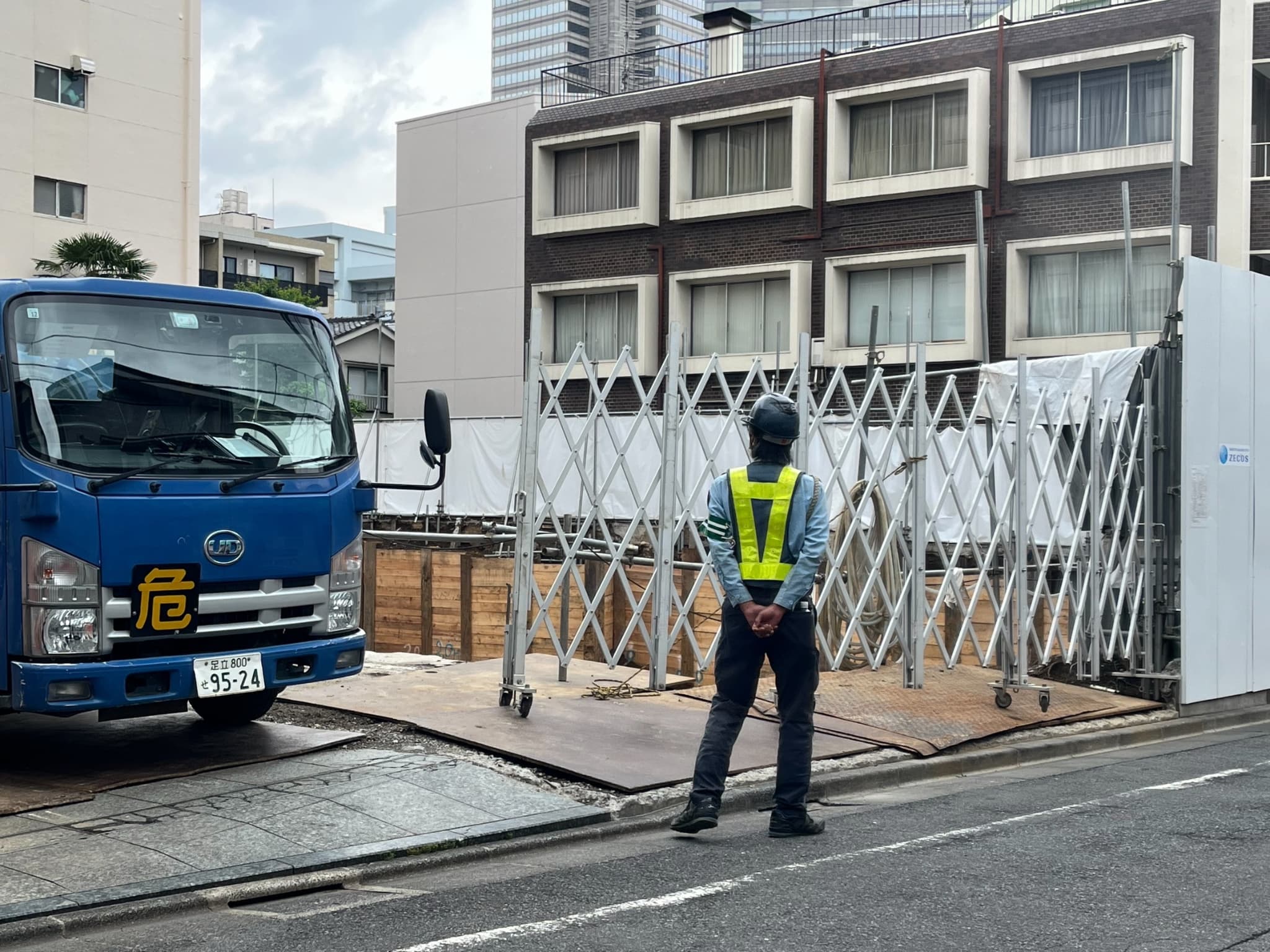建設現場警備